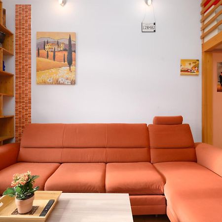 Urban View Apartment With Free Parking Lubiana Esterno foto