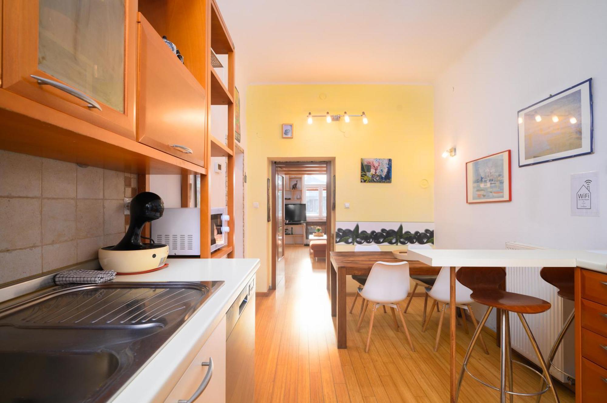 Urban View Apartment With Free Parking Lubiana Esterno foto