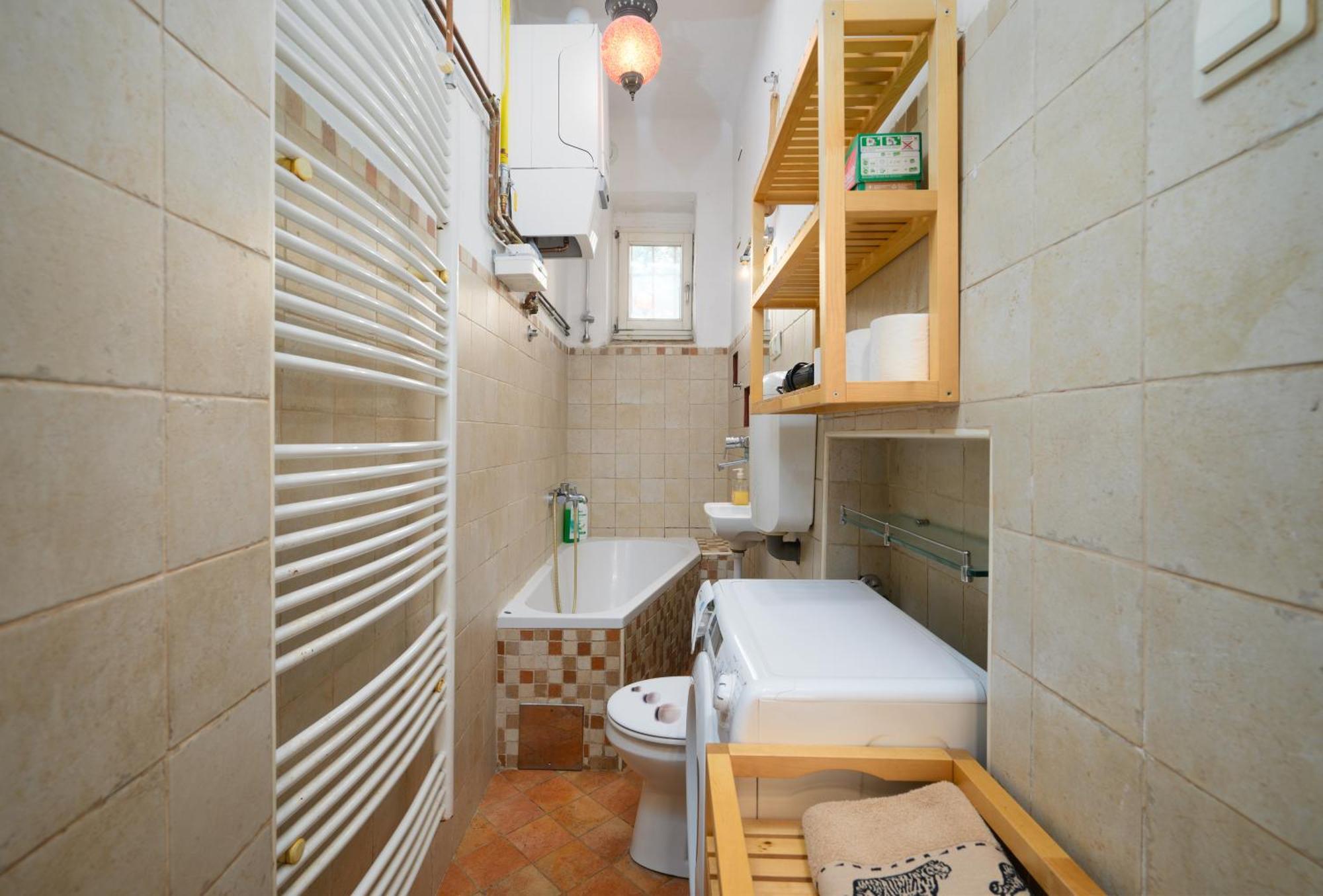 Urban View Apartment With Free Parking Lubiana Esterno foto